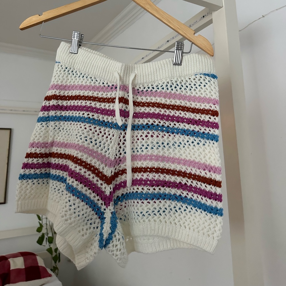 L space beach, cover-up, knit shorts